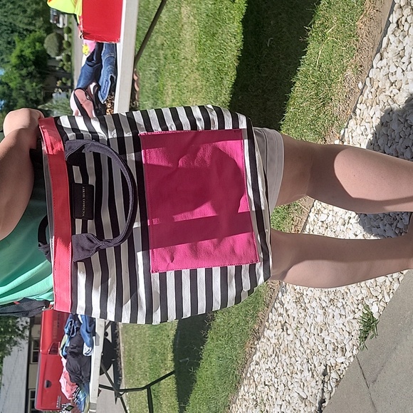 Victoria Secret Tote - Picture 5 of 5